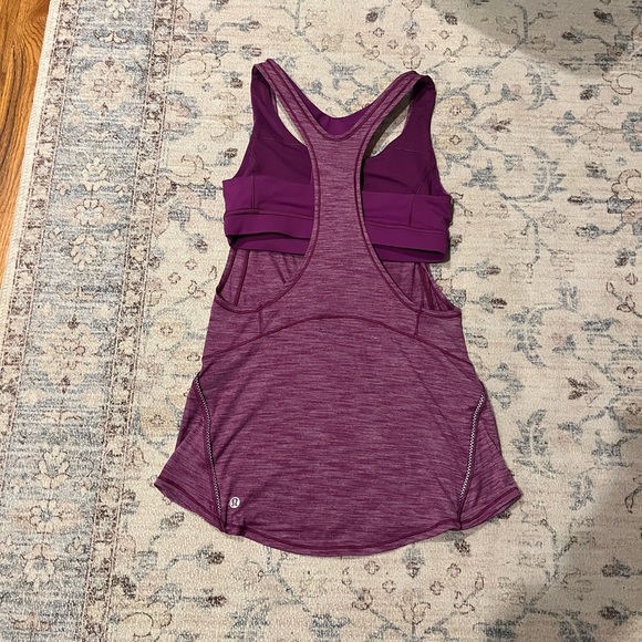 Like new Lululemon workout tank top w/ built in bra - Picture 2 of 3